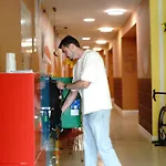 Hostel Lemon Privadas Y Compartidas *