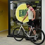 Lemon Privadas Y Compartidas Hostel